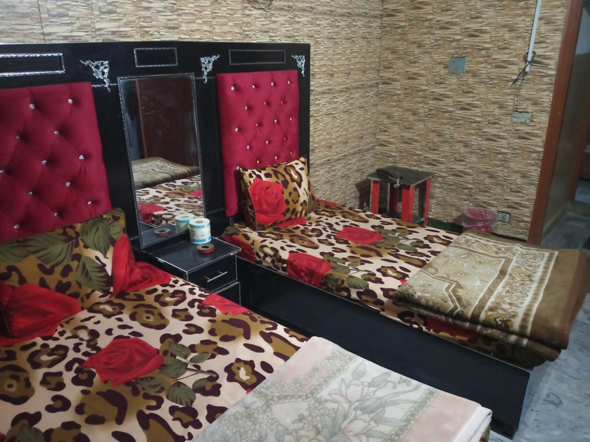 New Taj Family Hotel Lahore Eksteriør bilde